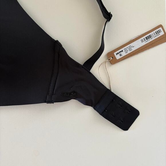NWT Skims Wireless Form Lightly Lined Bra - Picture 2 of 3